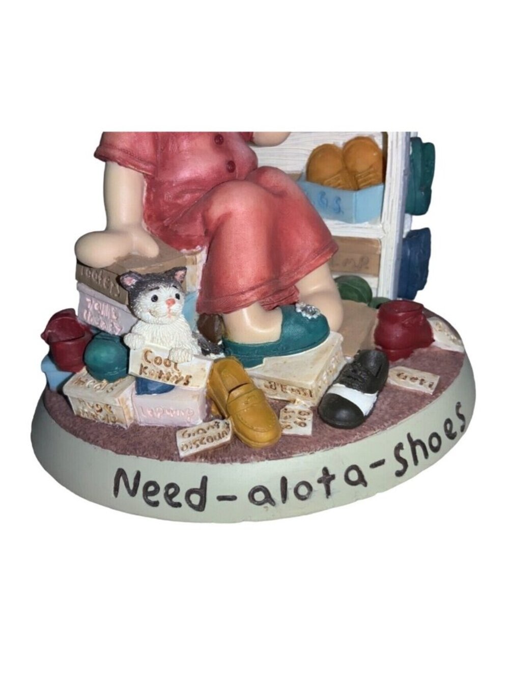 Need A Lotta Shoes Collectible Figurine Aingle Berry 1999 - Picture 3 of 11